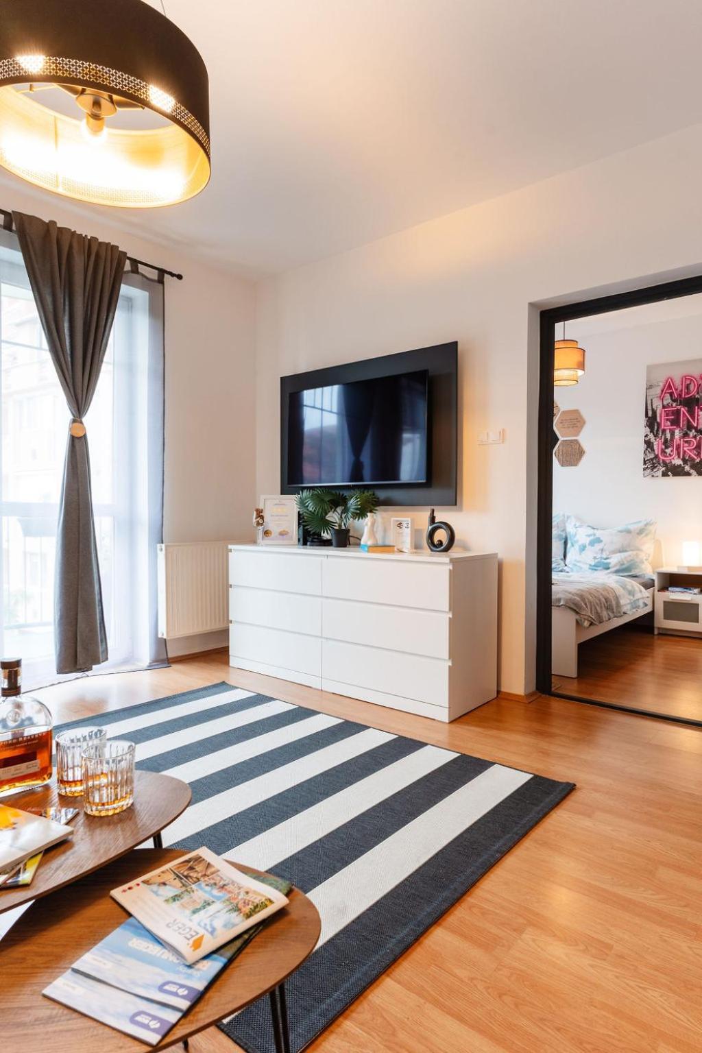 Bikavér Apartman Eger - City centre Esterno foto